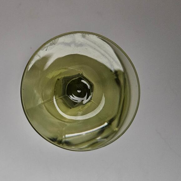 Set of 3 Vintage Green Glass Sherbet Dessert Goblets Hex Stem Flower Bowl - Picture 3 of 3